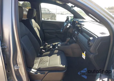 2024 Chevrolet Colorado 2Wd Wt z USA, uszkodzony, nr VIN 1GCGSBEC0R1204795